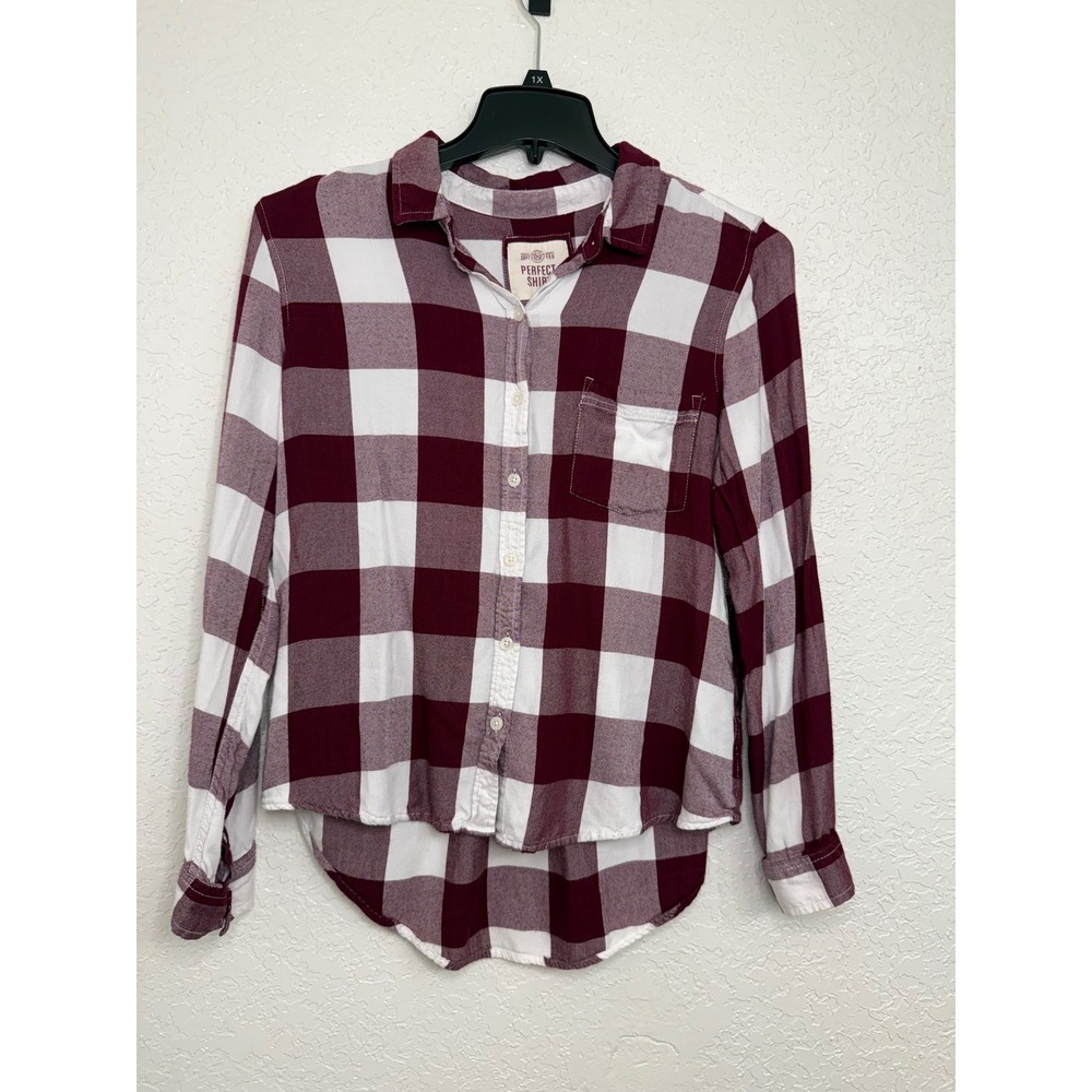 SO Perfect Shirt Womens XL Burgundy White Buffalo Plaid Button Down Flannel